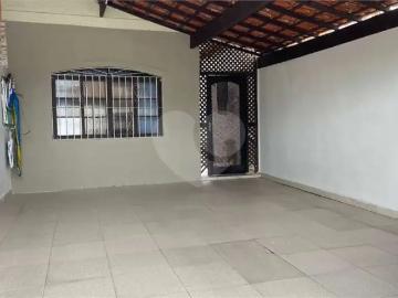 Casa / Sobrado para Venda em Praia Grande/SP Tupi 4 Quartos