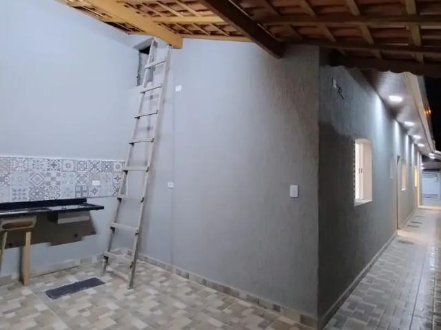 Casa / Sobrado para Venda em Praia Grande/SP Vila Mirim 2 Quartos