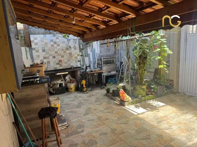 Casa / Sobrado para Venda em Praia Grande/SP Vila Mirim 3 Quartos