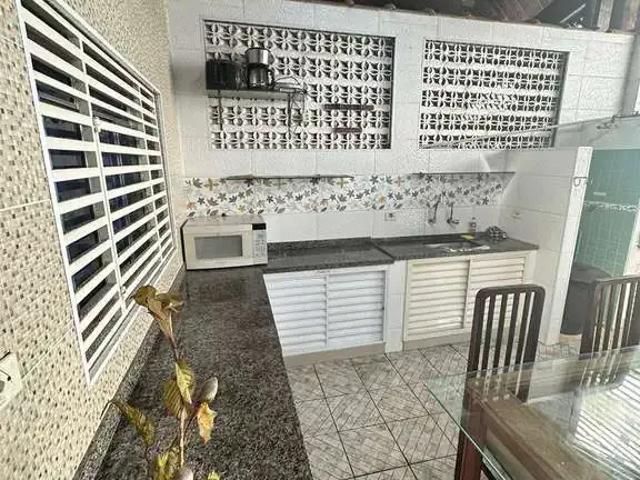 Casa / Sobrado para Venda em Praia Grande/SP Vila Mirim 4 Quartos