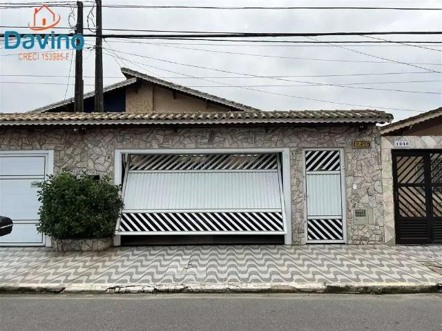 Casa / Sobrado para Venda em Praia Grande/SP Vila Caiçara 3 Quartos