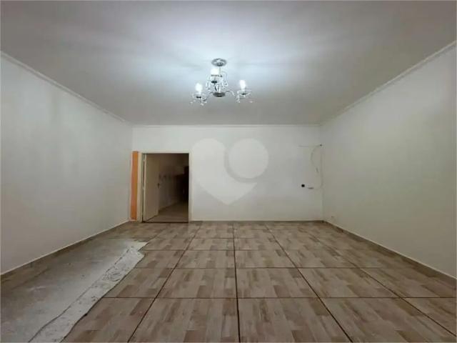 Casa / Sobrado para Venda em Praia Grande/SP Vila Caiçara 3 Quartos