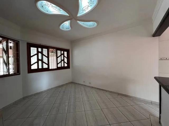 Casa / Sobrado para Venda em Praia Grande/SP Vila Caiçara 3 Quartos