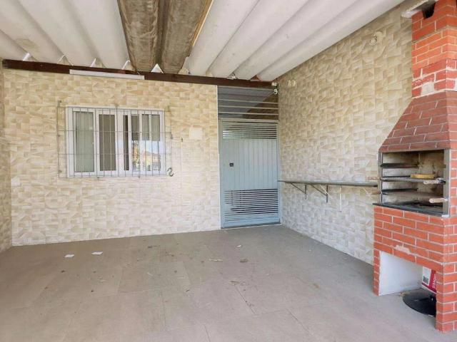 Casa / Sobrado para Venda em Praia Grande/SP Vila Caiçara 3 Quartos