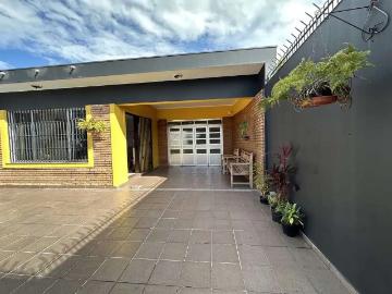 Praça Vereador Vital Muniz - Garagem, Área de serviço