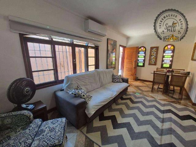 Casa / Sobrado para Venda em Praia Grande/SP Vila Caiçara 3 Quartos