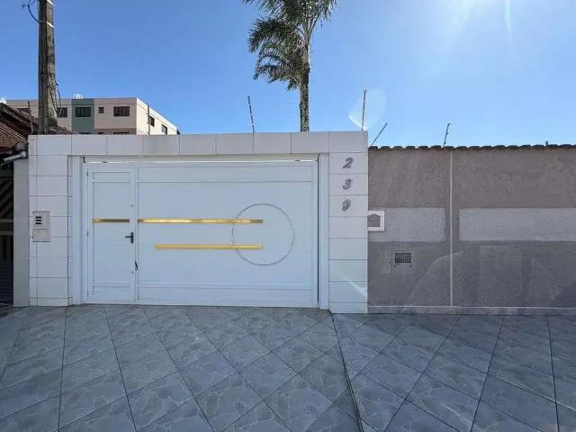 Casa / Sobrado para Venda em Praia Grande/SP Vila Caiçara 2 Quartos