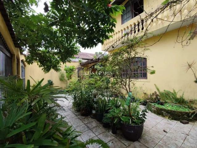 Casa / Sobrado para Venda em Praia Grande/SP Vila Caiçara 4 Quartos
