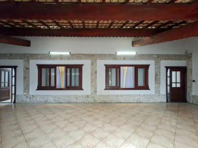 Casa / Sobrado para Venda em Praia Grande/SP Vila Caiçara 4 Quartos