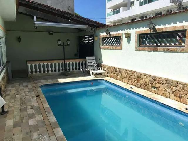 Casa / Sobrado para Venda em Praia Grande/SP Vila Caiçara 4 Quartos