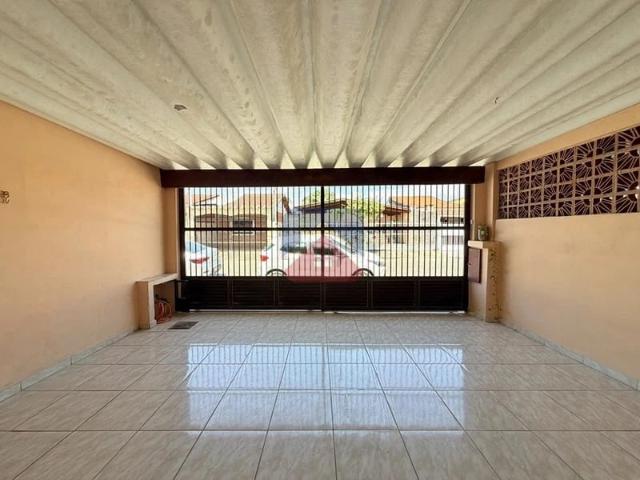 Casa / Sobrado para Venda em Praia Grande/SP Vilamar 2 Quartos