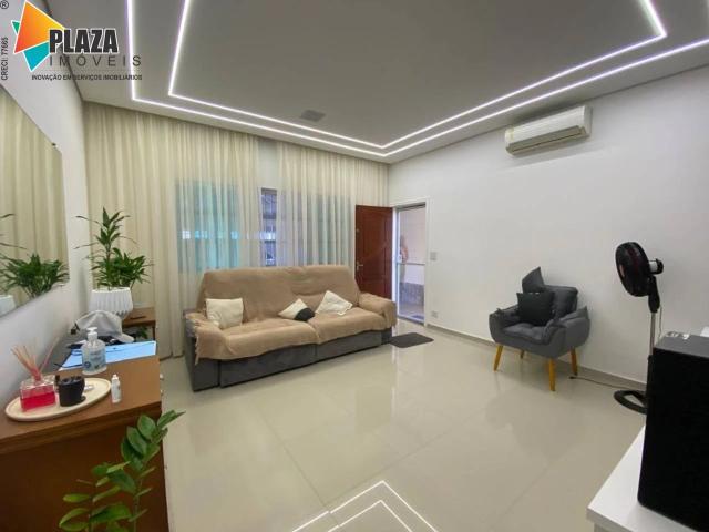 Casa / Sobrado para Venda em Praia Grande/SP Vilamar 3 Quartos