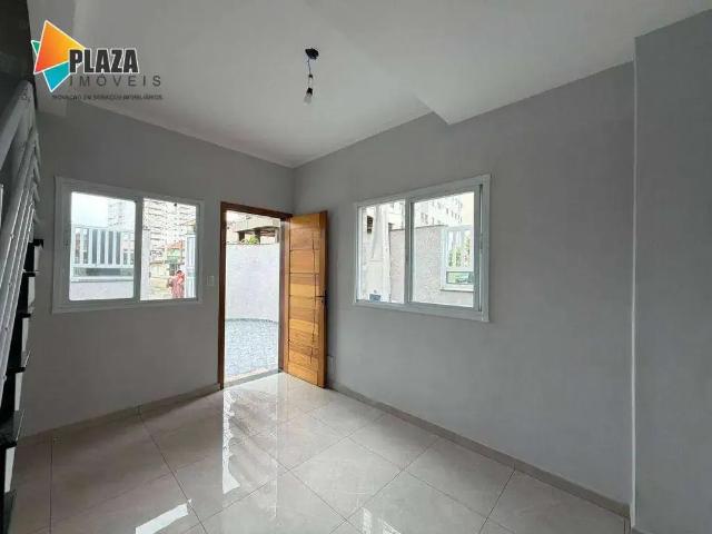 Casa / Sobrado para Venda em Praia Grande/SP Aviação 3 Quartos