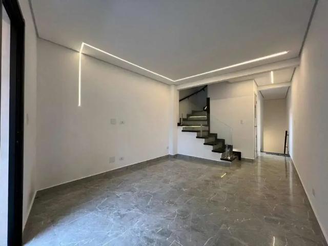 Casa / Sobrado para Venda em Praia Grande/SP Aviação 3 Quartos