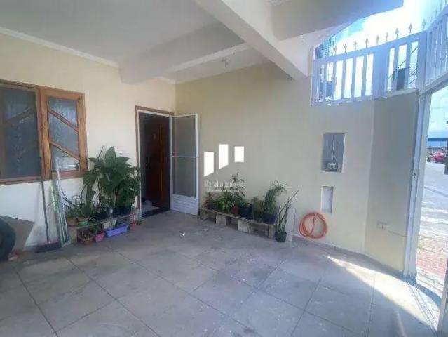 Casa / Sobrado para Venda em Praia Grande/SP Aviação 3 Quartos
