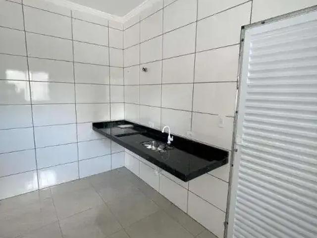 Casa / Sobrado para Venda em Praia Grande/SP Aviação 2 Quartos