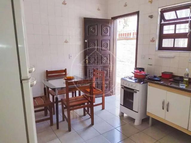 Casa / Sobrado para Venda em Praia Grande/SP Aviação 2 Quartos