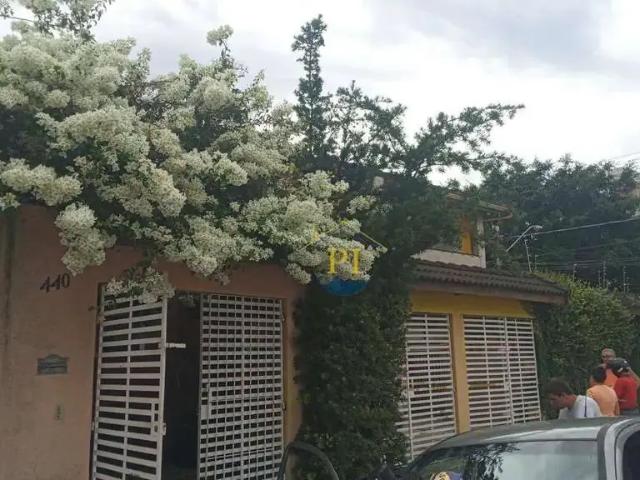Casa / Sobrado para Venda em Praia Grande/SP Aviação 5 Quartos