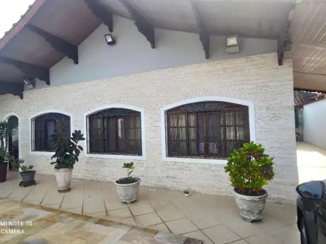 Casa / Sobrado para Venda em Praia Grande/SP Balneário Flórida 4 Quartos