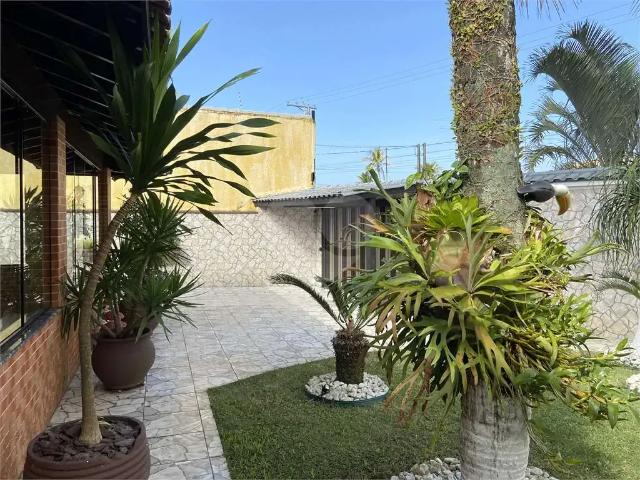 Casa / Sobrado para Venda em Praia Grande/SP Balneário Flórida 5 Quartos