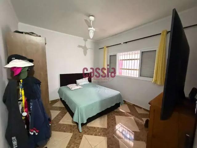 Casa / Sobrado para Venda em Praia Grande/SP Balneário Maracanã 4 Quartos