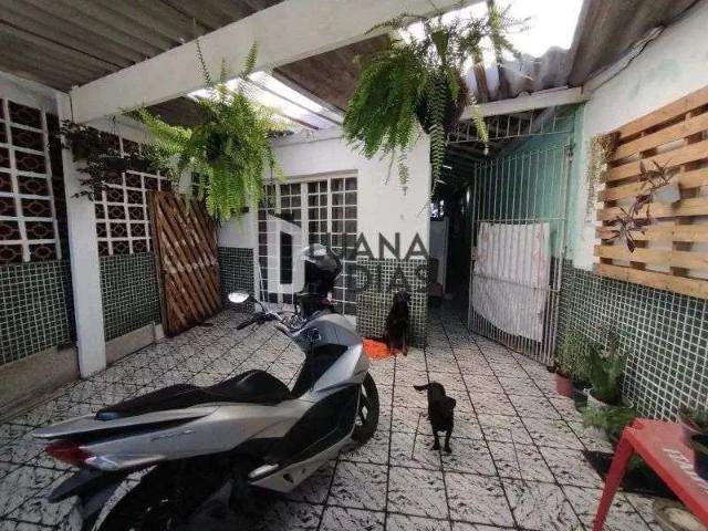 Casa / Sobrado para Locação em Praia Grande/SP Balneário Maracanã 2 Quartos