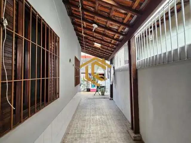 Casa / Sobrado para Venda em Praia Grande/SP Balneário Maracanã 2 Quartos