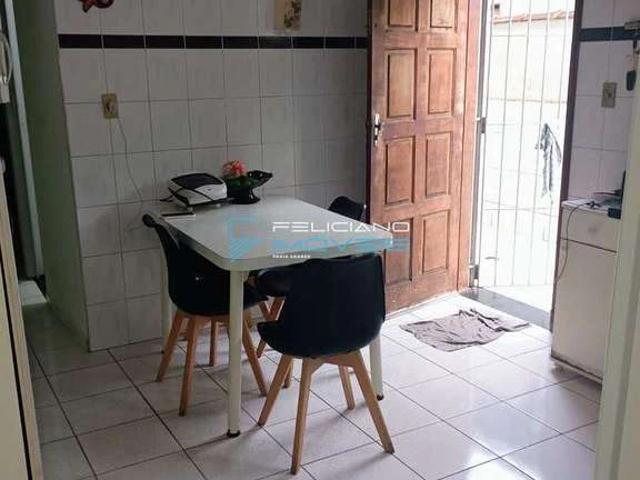 Casa / Sobrado para Venda em Praia Grande/SP Balneário Maracanã 2 Quartos