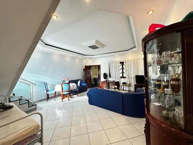 Casa / Sobrado para Venda em Praia Grande/SP Boqueirão 3 Quartos