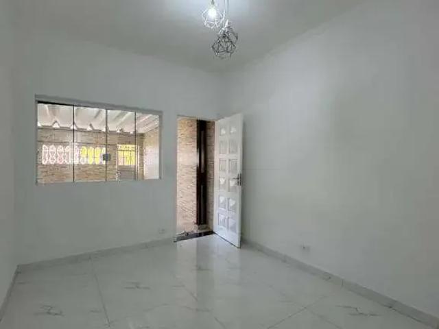 Casa / Sobrado para Venda em Praia Grande/SP Boqueirão 2 Quartos