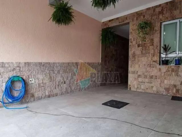 Casa / Sobrado para Venda em Praia Grande/SP Boqueirão 4 Quartos