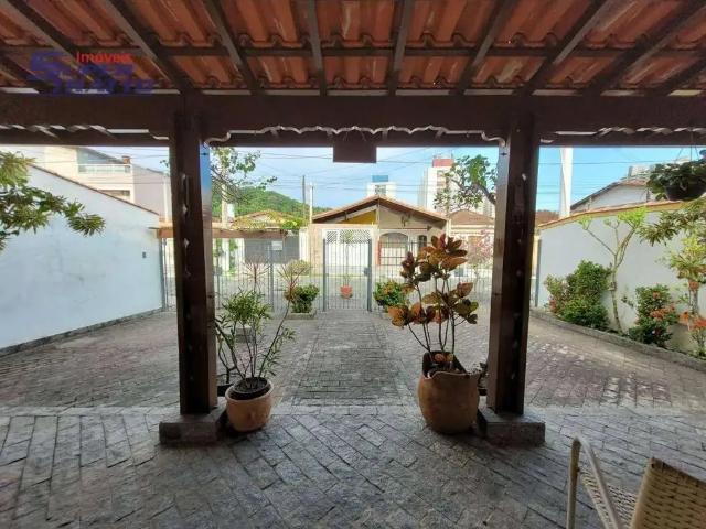 Casa / Sobrado para Venda em Praia Grande/SP Canto do Forte 4 Quartos