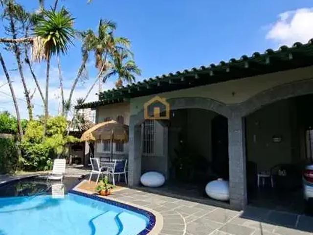 Casa / Sobrado para Venda em Praia Grande/SP Canto do Forte 5 Quartos