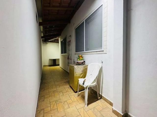 Casa / Sobrado para Venda em Praia Grande/SP Canto do Forte 2 Quartos