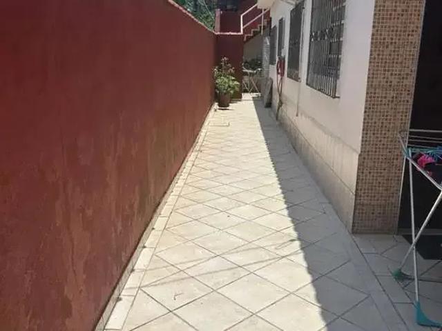 Casa / Sobrado para Venda em Praia Grande/SP Canto do Forte 2 Quartos