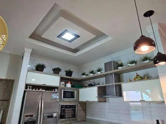 Casa / Sobrado para Venda em Praia Grande/SP Canto do Forte 3 Quartos
