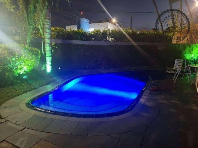 Casa / Sobrado para Venda em Praia Grande/SP Canto do Forte 4 Quartos
