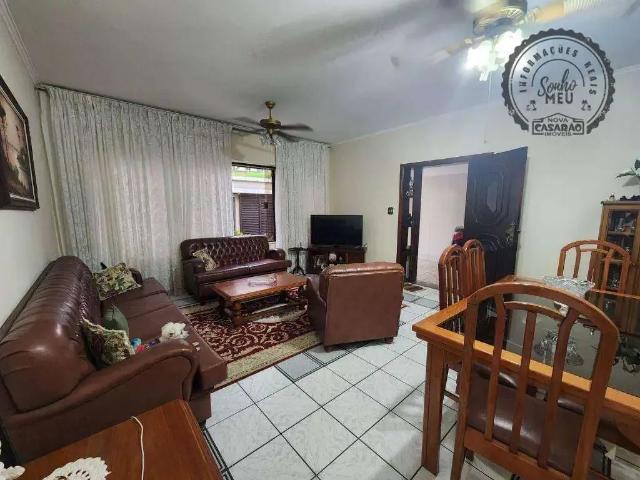 Casa / Sobrado para Venda em Praia Grande/SP Canto do Forte 3 Quartos