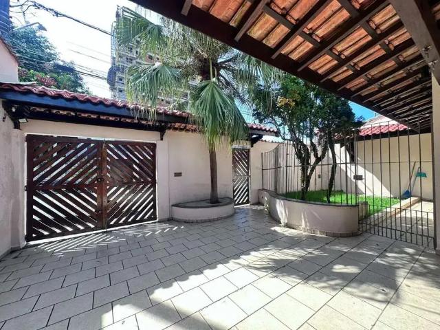 Casa / Sobrado para Venda em Praia Grande/SP Canto do Forte 3 Quartos