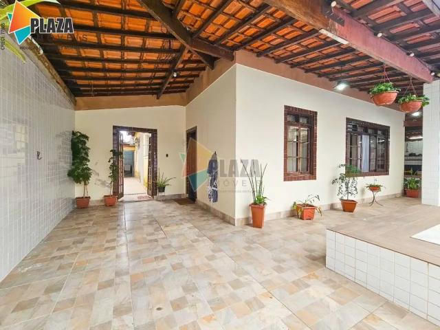 Casa / Sobrado para Venda em Praia Grande/SP Canto do Forte 3 Quartos