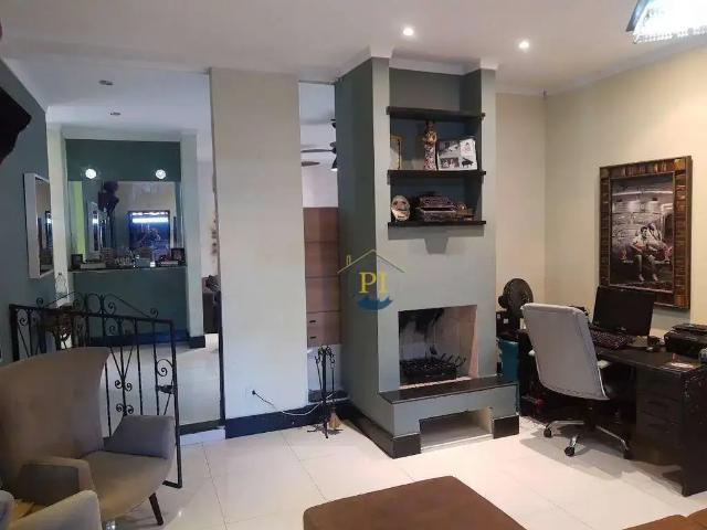 Casa / Sobrado para Venda em Praia Grande/SP Canto do Forte 3 Quartos