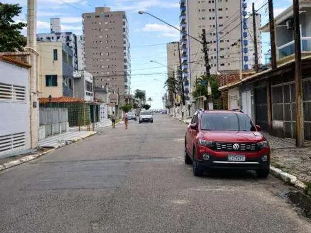Casa / Sobrado para Venda em Praia Grande/SP Cidade Ocian 3 Quartos