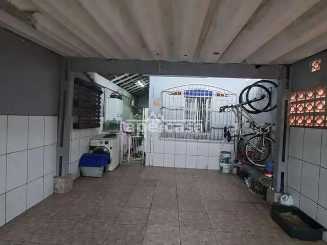 Casa / Sobrado para Venda em Praia Grande/SP Cidade Ocian 3 Quartos