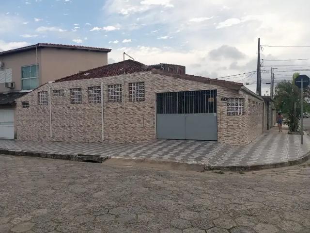 Casa / Sobrado para Venda em Praia Grande/SP Cidade Ocian 2 Quartos