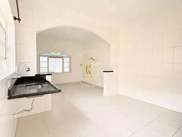 Casa / Sobrado para Venda em Praia Grande/SP Cidade Ocian 2 Quartos