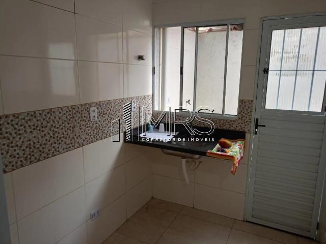 Casa / Sobrado para Venda em Praia Grande/SP Esmeralda 2 Quartos