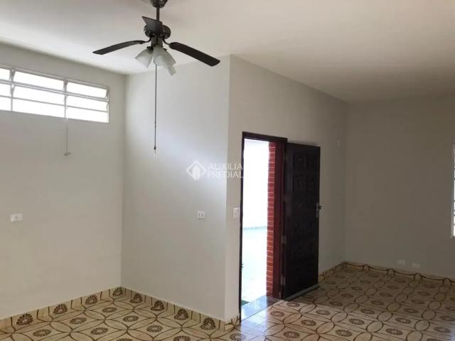Casa / Sobrado para Venda em Praia Grande/SP Flórida 3 Quartos