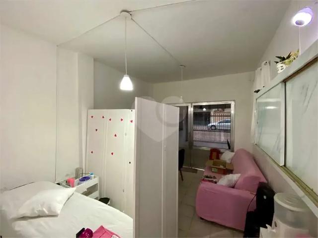 Casa / Sobrado para Venda em Praia Grande/SP Guilhermina 4 Quartos