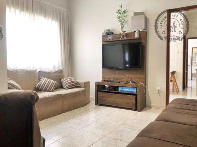Casa / Sobrado para Venda em Praia Grande/SP Guilhermina 2 Quartos