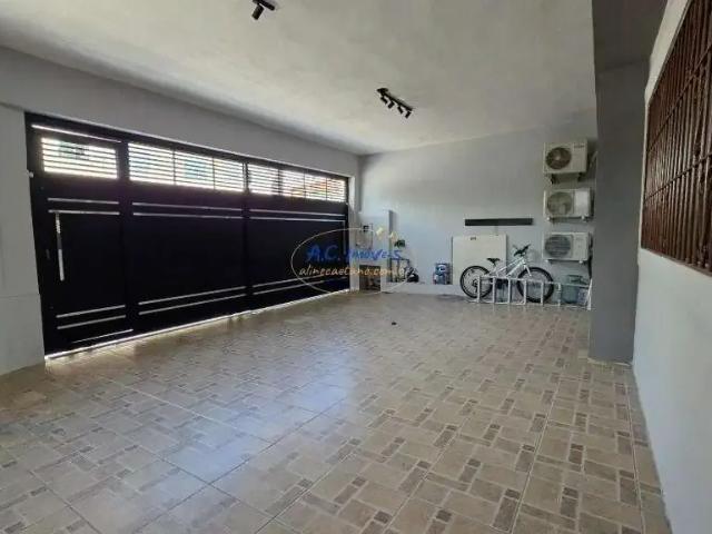 Casa / Sobrado para Venda em Praia Grande/SP Guilhermina 2 Quartos